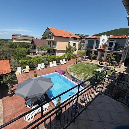 Aparthotel Serenity Hill-bulharsko U Nás