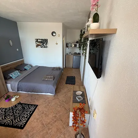 Aparthotel Serenity Hill-bulharsko U Nás